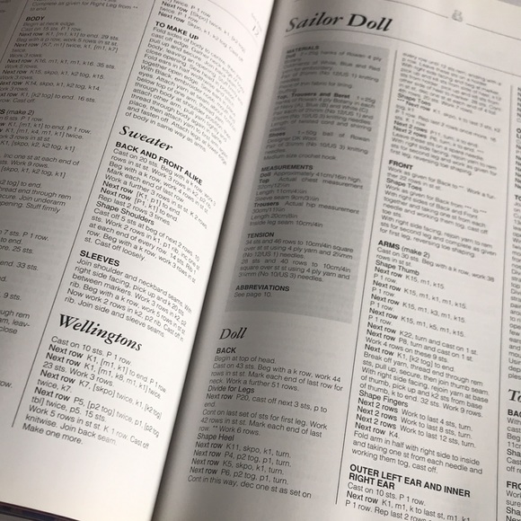 Debbie Bliss Toy Knits Book Knitting Gift Ideas - Picture 6 of 8